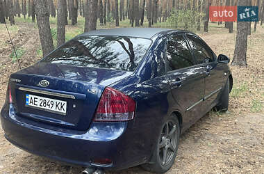 Седан Kia Cerato 2007 в 