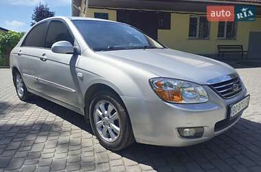 Седан Kia Cerato 2008 в Кременці