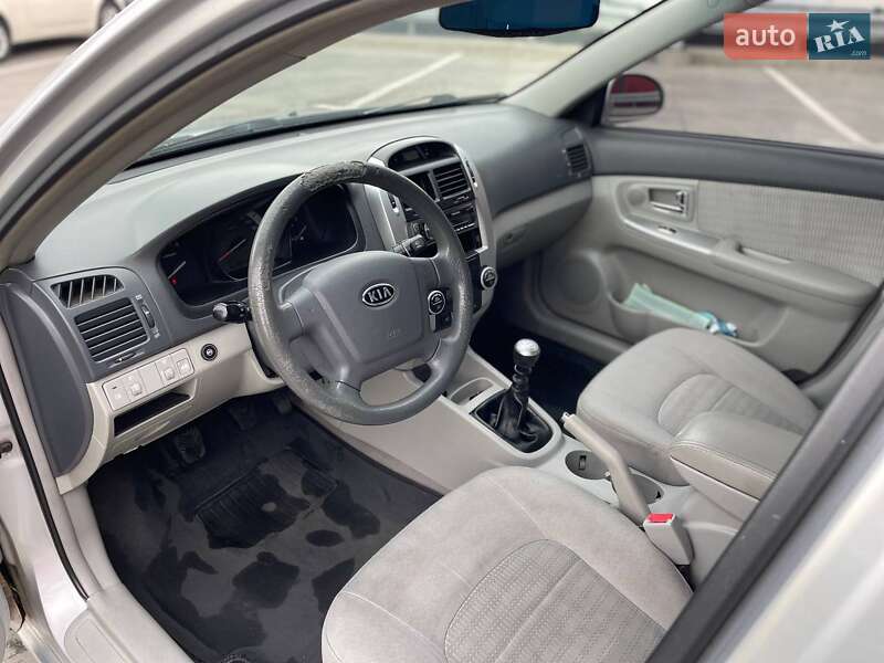 Седан Kia Cerato 2007 в Киеве