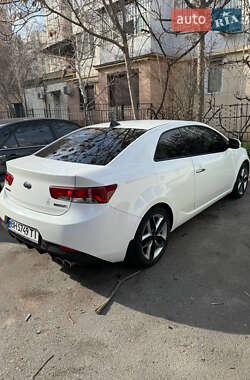 Седан Kia Cerato 2012 в 