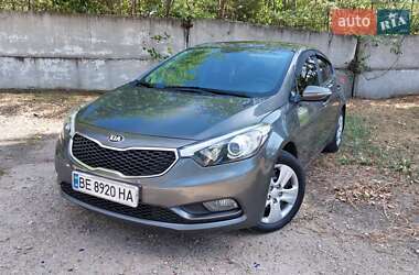 Седан Kia Cerato 2012 в Первомайске