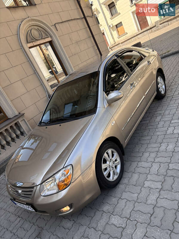Седан Kia Cerato 2007 в Запоріжжі