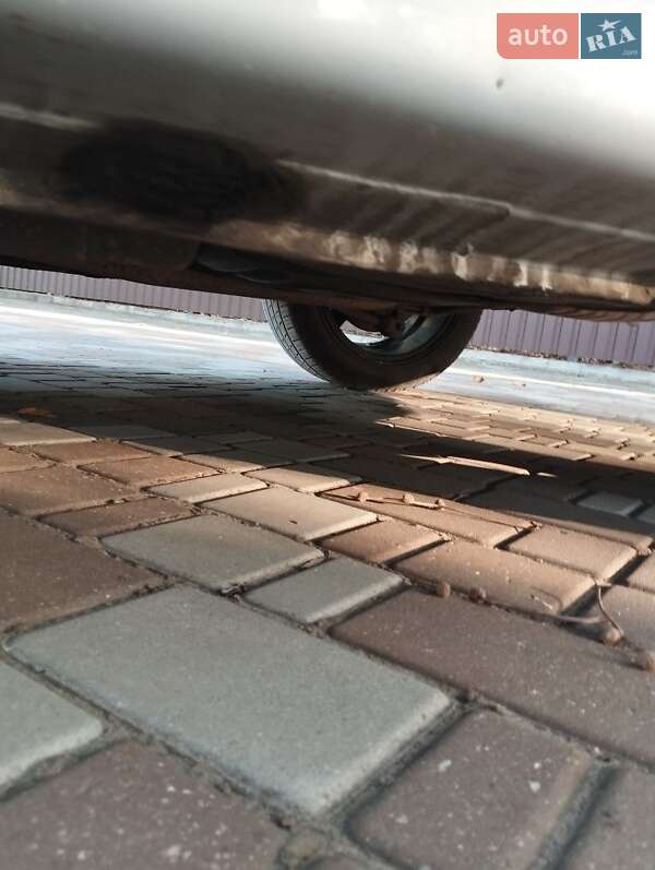 Седан Kia Cerato 2005 в Миколаєві