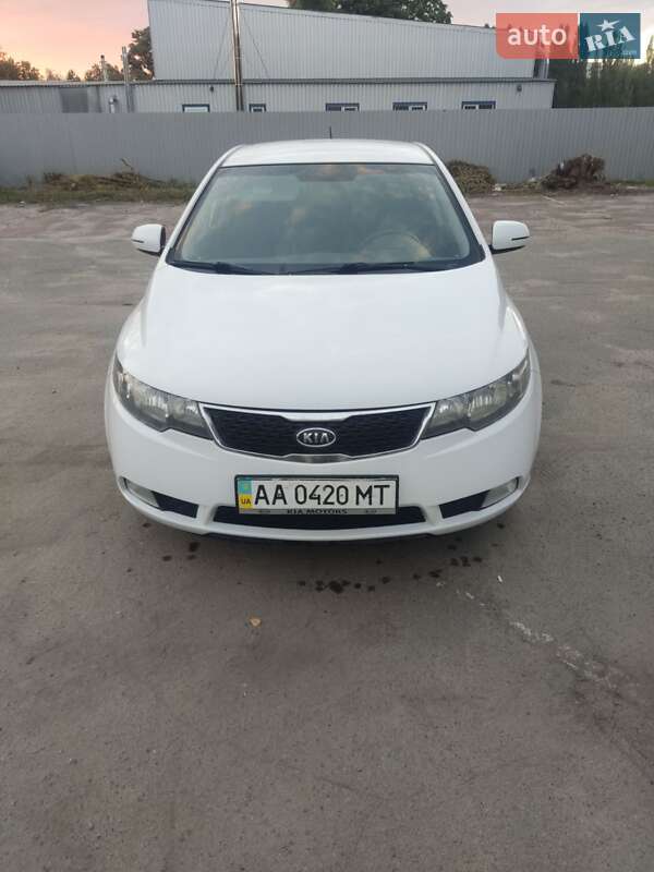 Kia Cerato 2012