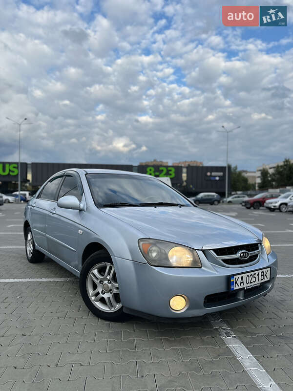 Kia Cerato 2006
