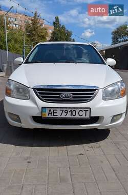 Седан Kia Cerato 2008 в Дніпрі