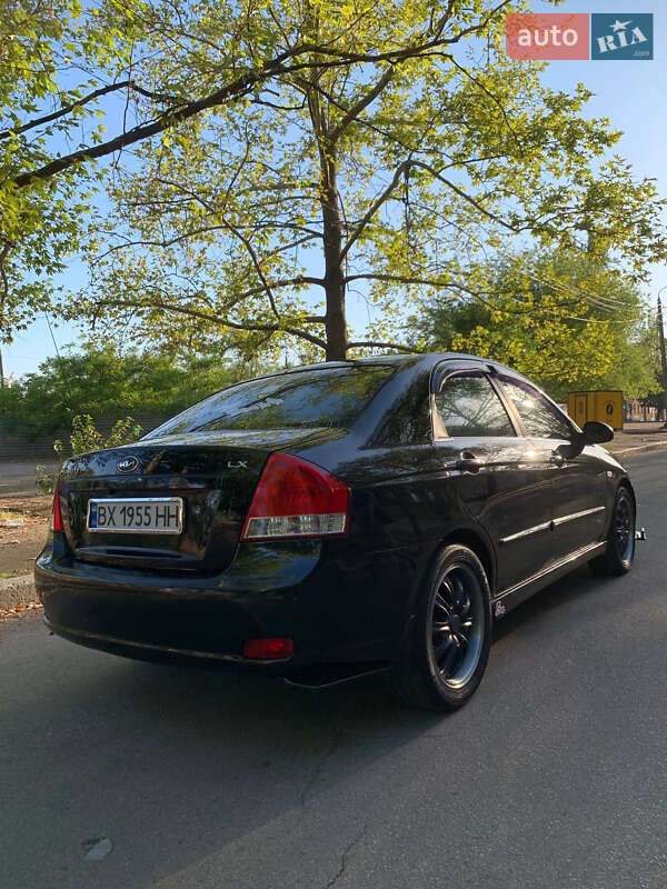 Седан Kia Cerato 2007 в Николаеве