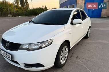 Седан Kia Cerato 2009 в Житомирі