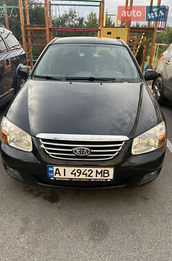 Седан Kia Cerato 2007 в Обухове