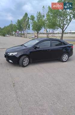 Седан Kia Cerato 2012 в Запорожье