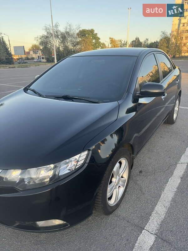 Седан Kia Cerato 2011 в Запорожье фото 9 Седан Kia Cerato 2011 в Запорожье