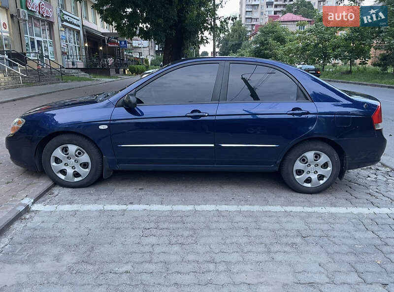 Седан Kia Cerato 2008 в Рівному фото 5 Седан Kia Cerato 2008 в Рівному