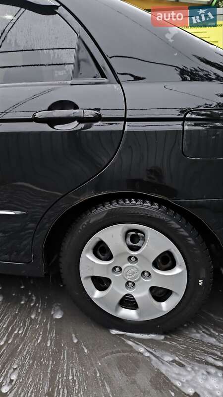 Седан Kia Cerato 2008 в Чернівцях