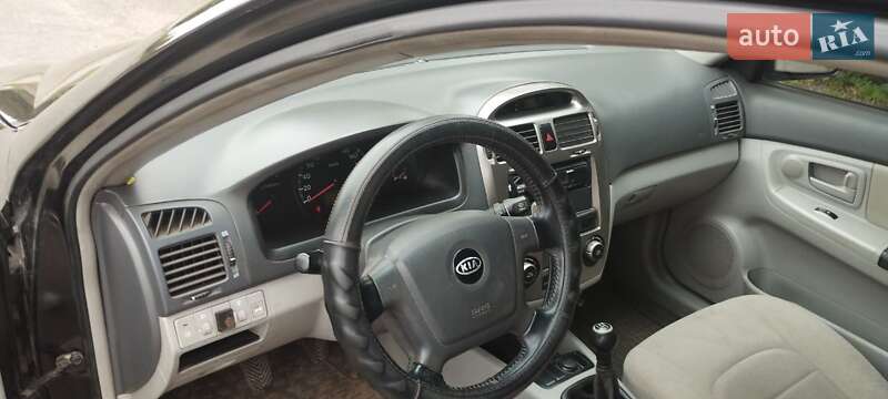 Седан Kia Cerato 2006 в Василькове