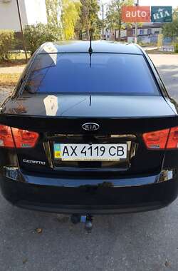 Седан Kia Cerato 2009 в  фото 6 Седан Kia Cerato 2009 в