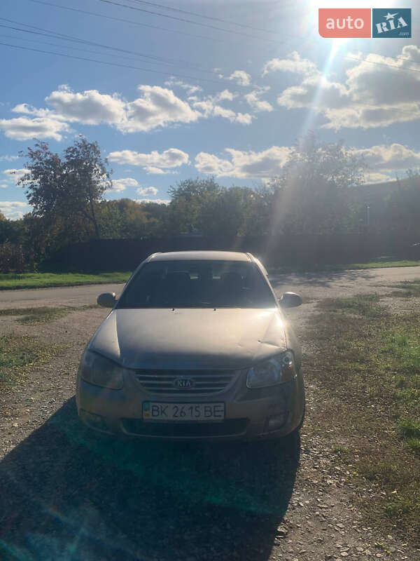 Седан Kia Cerato 2006 в Белой Церкви