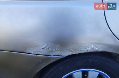 Седан Kia Cerato 2006 в 