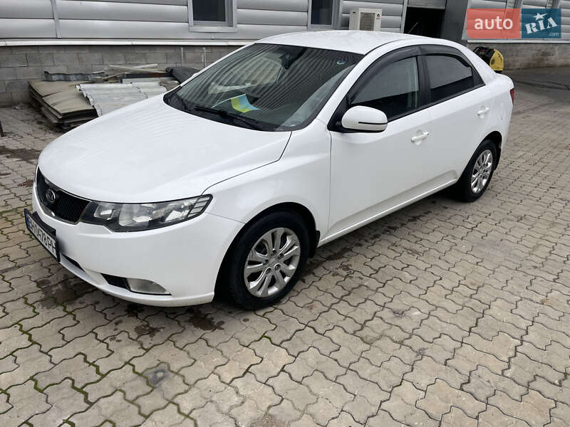 Седан Kia Cerato 2011 в Одессе