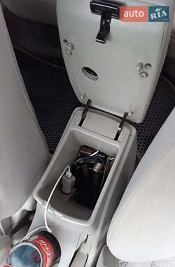Седан Kia Cerato 2007 в 