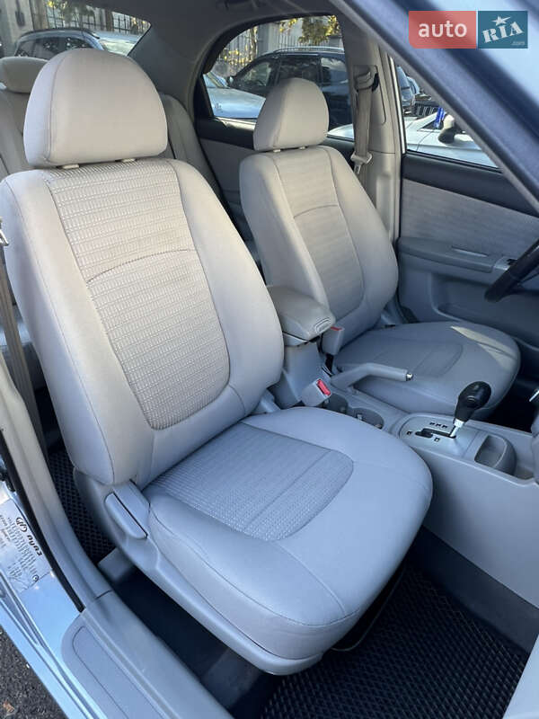 Седан Kia Cerato 2007 в Одессе