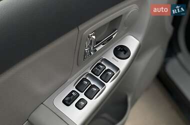 Седан Kia Cerato 2008 в 