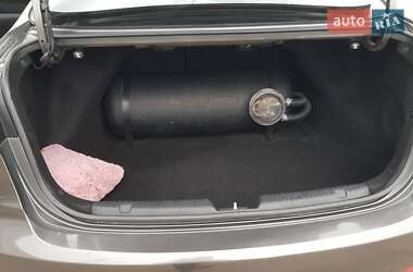 Седан Kia Cerato 2013 в 