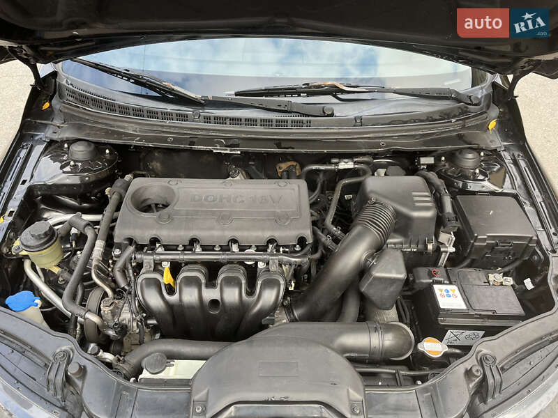 Седан Kia Cerato 2010 в Ромнах фото 14 Седан Kia Cerato 2010 в Ромнах