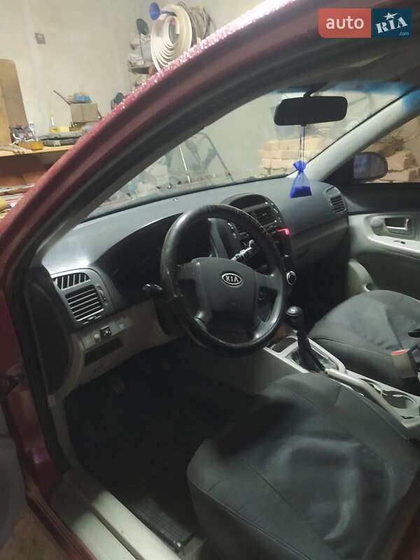 Седан Kia Cerato 2008 в Бориславе