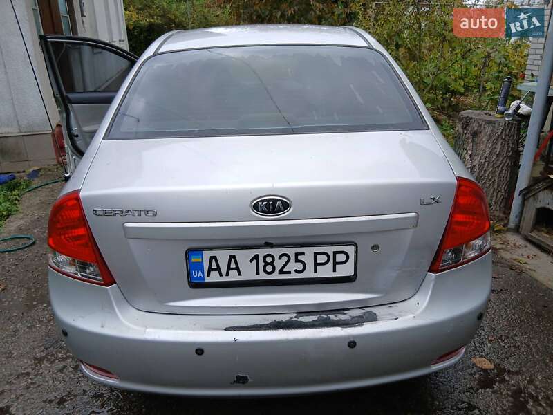 Седан Kia Cerato 2008 в Киеве фото 4 Седан Kia Cerato 2008 в Киеве