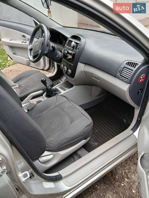 Седан Kia Cerato 2008 в Киеве фото 13 Седан Kia Cerato 2008 в Киеве
