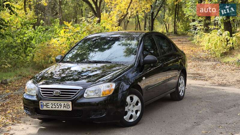 Седан Kia Cerato 2007 в 