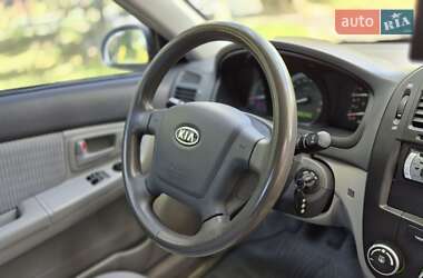 Седан Kia Cerato 2007 в 