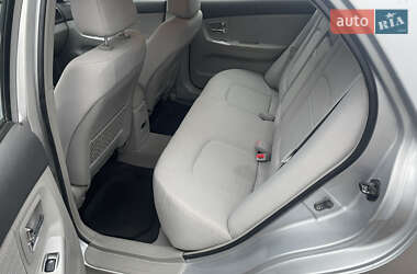 Седан Kia Cerato 2006 в 