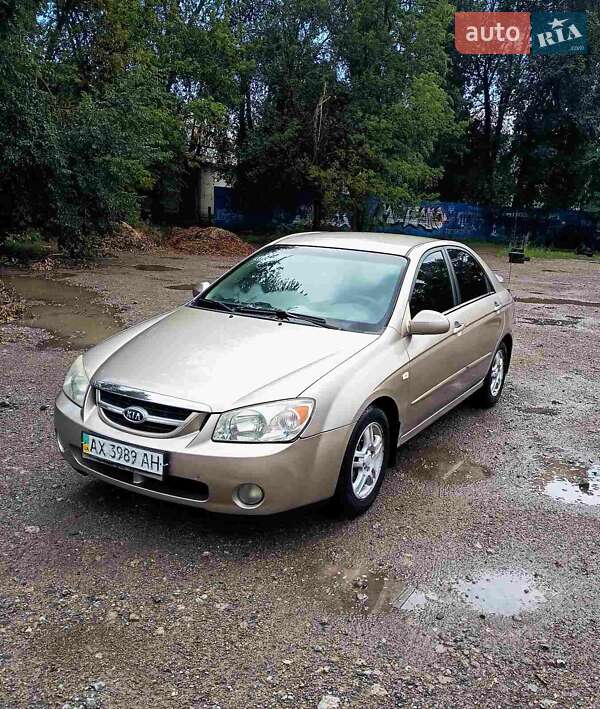 Седан Kia Cerato 2005 в Харкові