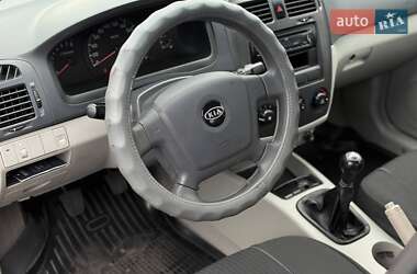 Седан Kia Cerato 2006 в  фото 8 Седан Kia Cerato 2006 в