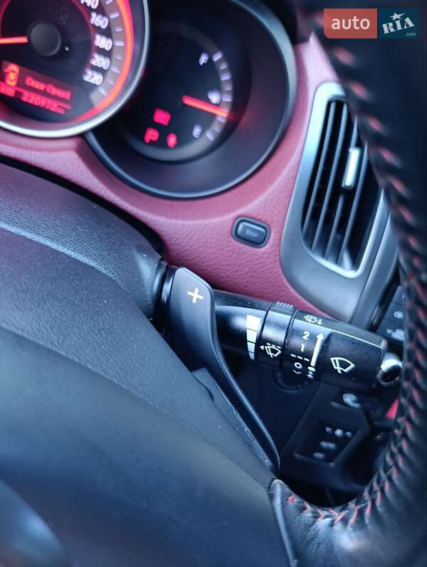 Купе Kia Cerato 2011 в Киеве фото 21 Купе Kia Cerato 2011 в Киеве