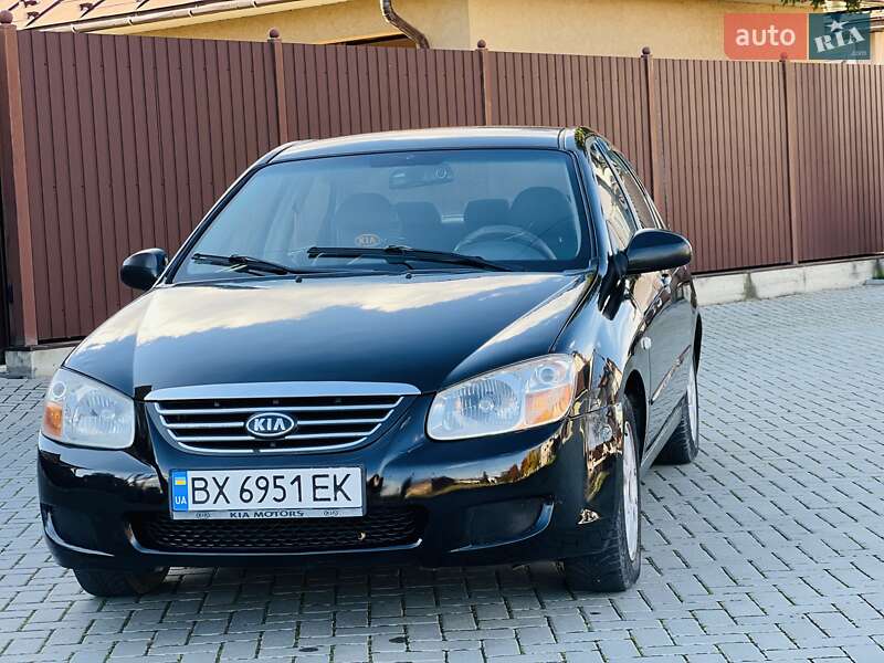 Седан Kia Cerato 2007 в Чернівцях