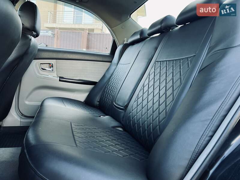 Седан Kia Cerato 2007 в Чернівцях