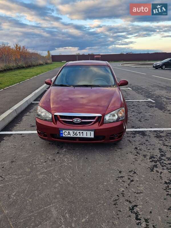 Хэтчбек Kia Cerato 2005 в Умани фото 4 Хэтчбек Kia Cerato 2005 в Умани