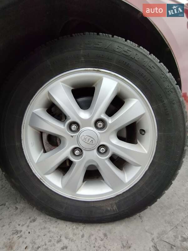 Седан Kia Cerato 2008 в Коростене фото 26 Седан Kia Cerato 2008 в Коростене