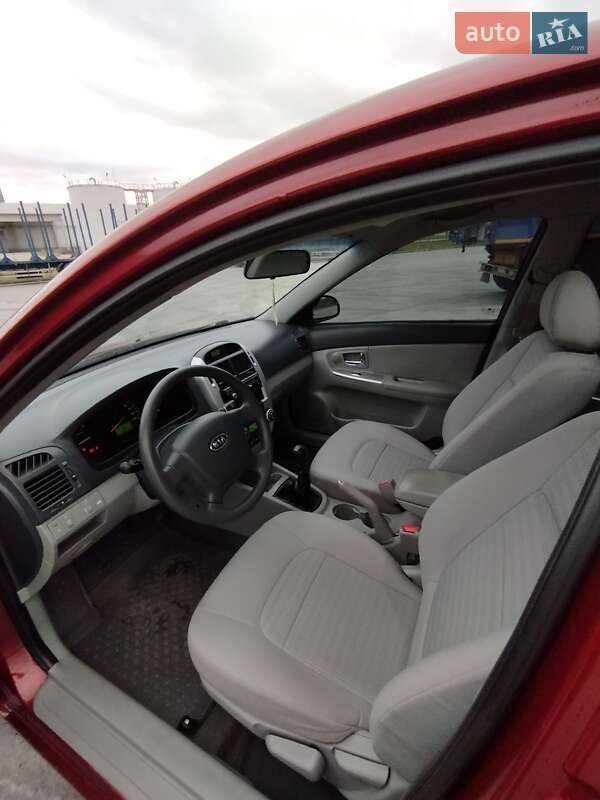 Седан Kia Cerato 2008 в Коростене фото 28 Седан Kia Cerato 2008 в Коростене