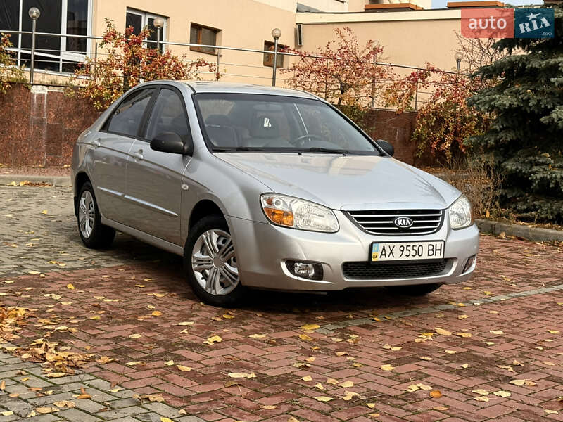 Седан Kia Cerato 2008 в Харькове