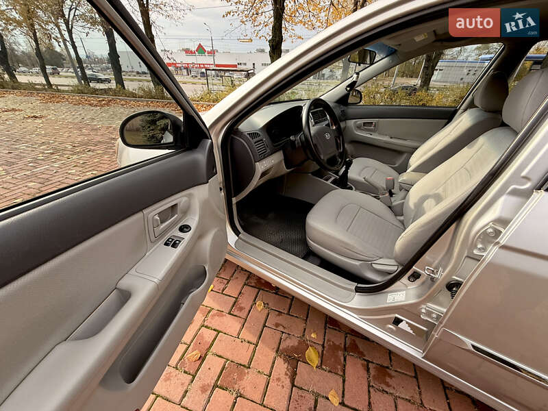 Седан Kia Cerato 2008 в Харькове