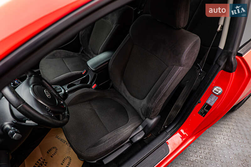 Купе Kia Cerato 2011 в Киеве