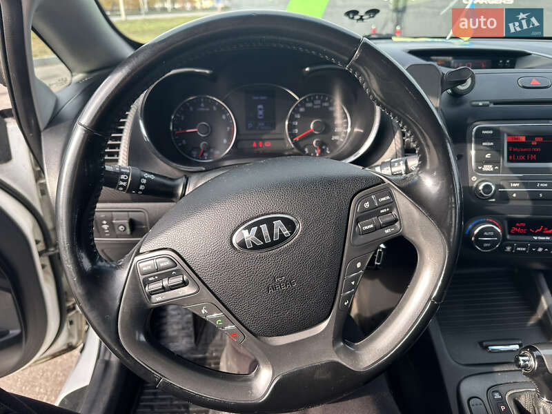 Седан Kia Cerato 2012 в Чернигове фото 50 Седан Kia Cerato 2012 в Чернигове