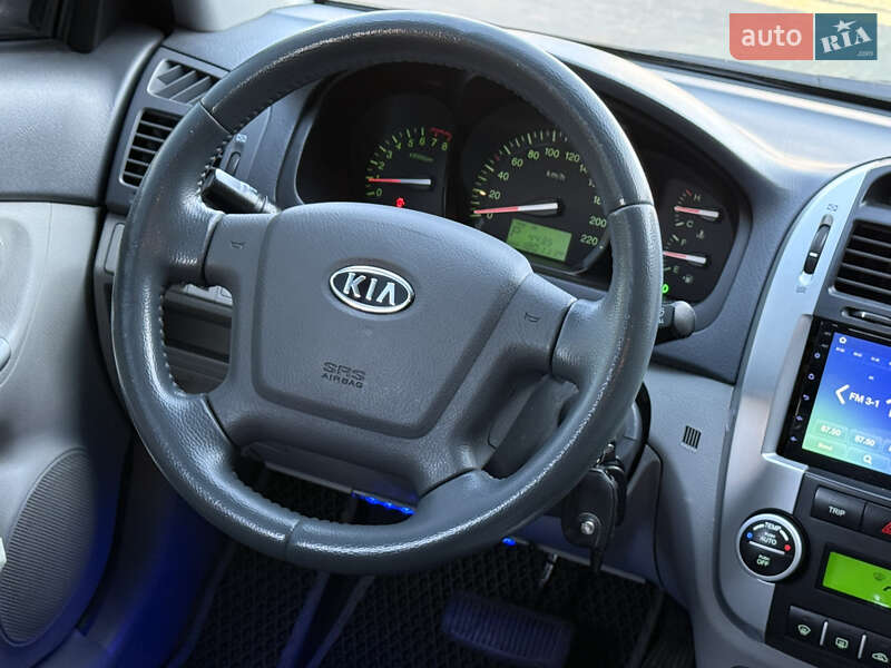 Седан Kia Cerato 2008 в Виннице