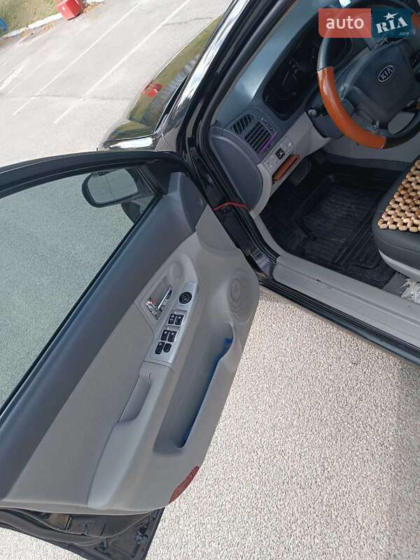 Седан Kia Cerato 2008 в Львове фото 17 Седан Kia Cerato 2008 в Львове