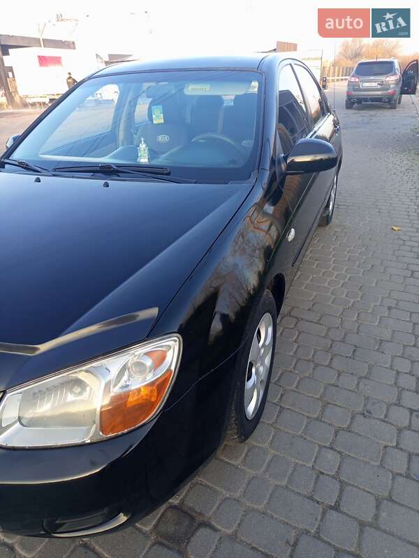 Седан Kia Cerato 2008 в Львове