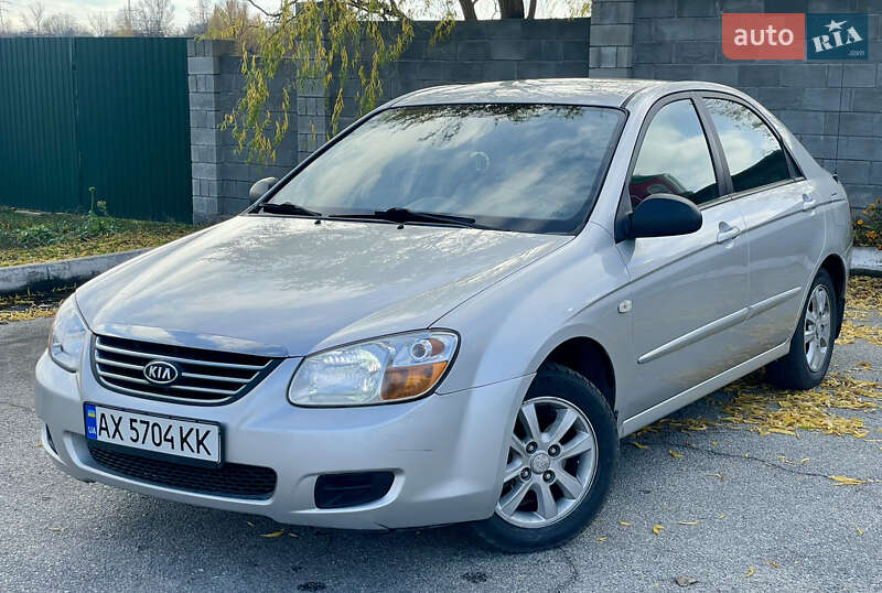 Седан Kia Cerato 2008 в Каменском