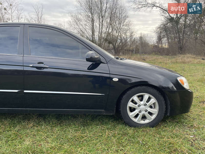 Седан Kia Cerato 2007 в Василькове